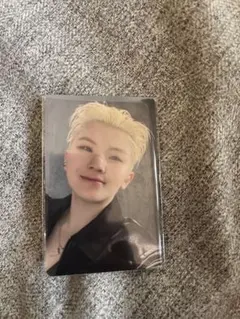 り*奨様 seventeen NEW_ 来場者限定 weverse ウジ