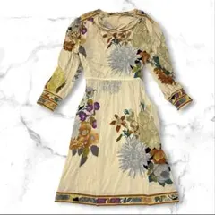 極美品 レオナール ワンピース 花柄 トリム 大きいサイズ L クリームイエロー 極美品 レオナール ワンピース 花柄 トリム 大きいサイズ L クリーム