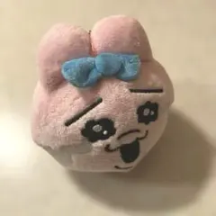 おぱんちゅうさぎのリボン付きぬいぐるみ