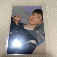 Item thumbnail for item c1eb67b4-3d2d-42f8-b046-93d044a56b5f