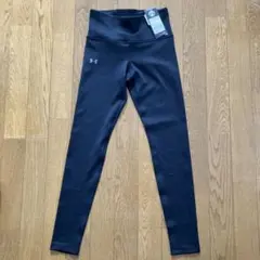 【新品、未使用】Under Armour ブラックトレーニングレギンス