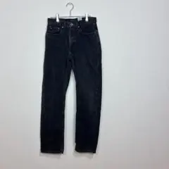 【美品】TOMMY HILFIGER Classic Fit テーパードデニムのサムネイル