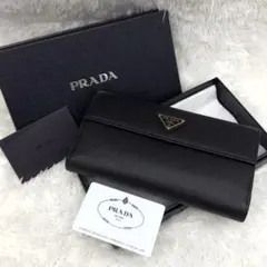 美品✨PRADAプラダ サフィアーノレザー 財布 三角ロゴ ラウンドファスナー