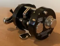 オールド　アンバサダー2500C 初期型　+ミニチュアアンバサダー2500C 初期のアンバサダー2500C | 流山ルアーズのブログ 《トップ