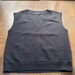 黒 Vネック スウェットベストMサイズ