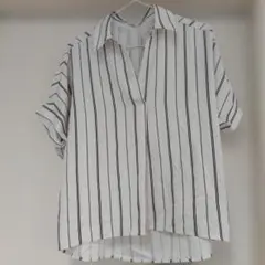 【INGNI】美品 ストライプ 半袖、5分袖 シャツ 白 Mサイズ