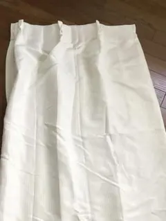 【新品】ドレープカーテン4枚組　遮光　100cm×135cm　アイボリー