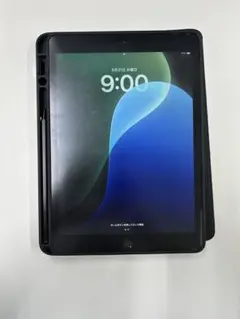 Apple iPad 第8世代 10.2インチ　スペースグレー