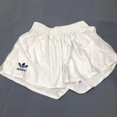 希少 ビンテージ トレフォイルロゴ アディダス デサント製ショートパンツ