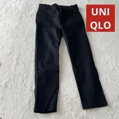 ユニクロ スキニーフィットストレートジーンズ　ブラック　黒　28インチ
