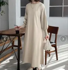 長袖ワンピース