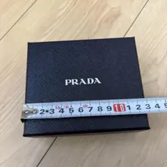 PRADA ギフトボックス
