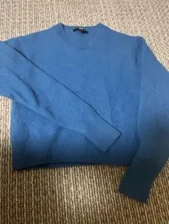 クルーネックニットトップス