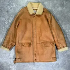 ムートンコート