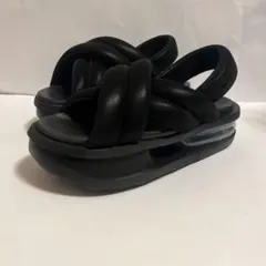 エアマックス アイラ サンダル 23cm ブラック