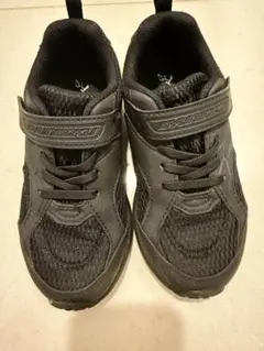 【美品】瞬足　キッズ　スニーカー ブラック　19.5
