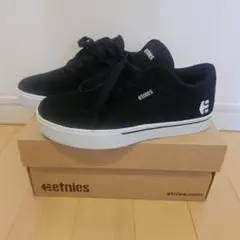 【rimicchi様】etnies 黒 スニーカー　キッズ　スケボーシューズのサムネイル