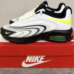 新品 NIKE ナイキ エアマックス ランニングシューズ スニーカー 27のサムネイル