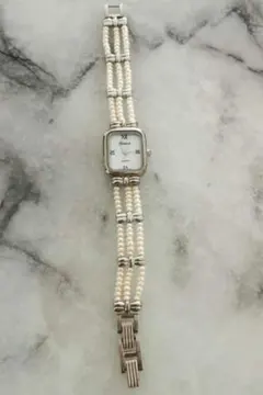 新品未使用 ソネバ Soneva 3連パール シェル文字盤 レディース腕時計