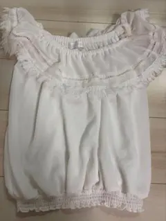 CECIL Mc Bee ホワイトオフショルトップス