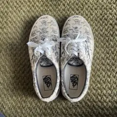 Item thumbnail for item 5bdf2dd3-01a9-41b8-b779-1c4e4245edc2