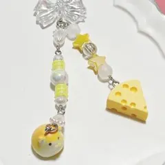 【ハンドメイド】ハムスターとチーズのビーズキーホルダー