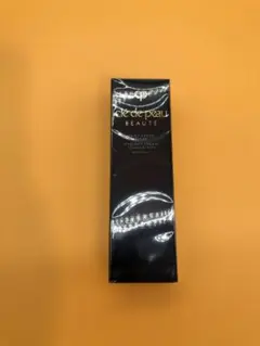 クレ・ド・ポーボーテ　タンクレームエクラｎ　オークル１０　クリームタイプ