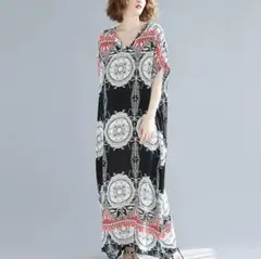 ロングワンピース　マキシ丈　総柄　ボヘミアン　リゾート　Vネック 体型カバー