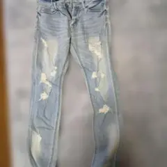 GOSTAR DE FUGA デニムパンツ ダメージ加工のサムネイル