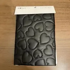 圧着キルト ハート　黒　セリア