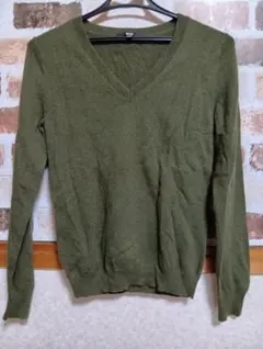 UNIQLO カシミヤ100%セーター XS オリーブグリーン