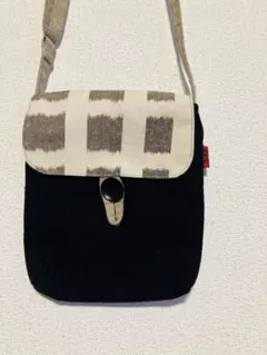 Item thumbnail for item 468f8d7e-1945-418a-a386-0472fd839d14