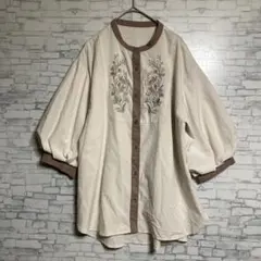 axes femme アイボリー刺繍バルーンスリーブシャツ　フェミニン　M