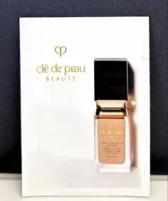 クレ・ド・ポーボーテ タンフリュイドエクラ ナチュレル 1包　オークル10