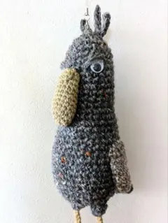 ハシビロコウ あみぐるみ 帽子付き ハンドメイド ハシビロコウ あみぐるみ 帽子付き ハンドメイド - メルカリ