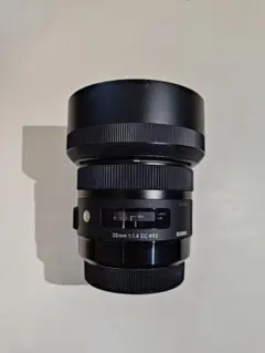 【完品箱付】SIGMA 30mm F1.4 DC HSM EFマウントのサムネイル