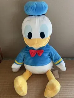ドナルドダック ネックピロー ディズニーストア - メルカリ