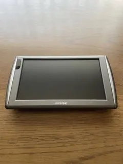 ALPINE アルパイン 8インチリアモニター PKG-M800C アーム付き - メルカリ
