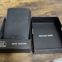 MICHAEL KORS ブラック 財布　カード入れ