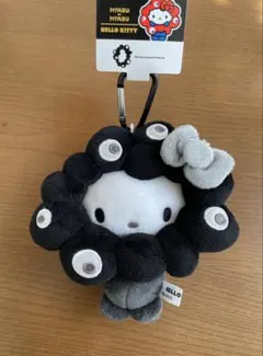 黒ミャクミャク サンリオ コラボ キティ カラビナ