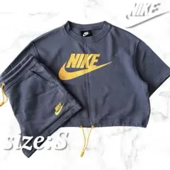 ナイキ NIKE クロップド丈 スウェットセットアップ 紺 ストリート 古着