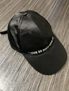 Zara larsson h&m 限定キャップ