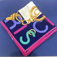 美品✨CELINEセリーヌ　 ハンカチ 　大判　チェーン　ビッグロゴ　定番人気