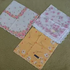 新品未使用☆ニナ リッチ・エル・ピエールカルダンハンカチ  3枚セット