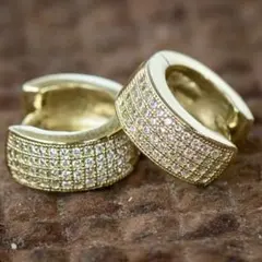 最高級CZ 18KGP 極太 フープピアス アヴァランチ系 ギラギラ 両耳用