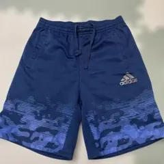 adidas ネイビー カモフラージュ ハーフパンツ 120