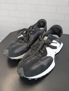 New Balance ニューバランス 327 スニーカー 26.5㎝