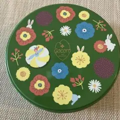 花とウサギのデザイン缶