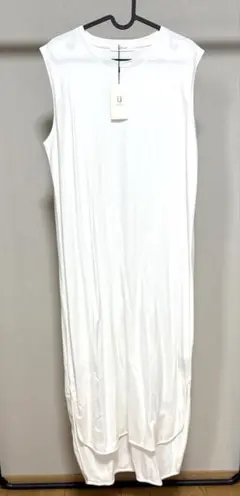 新品タグ付き　yuw ヘムＮＳマキシワンピース　ホワイト