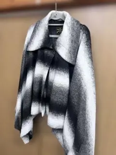 Vivienne Westwoodポンチョケープコート 2026年最新】Vivienne Westwood レディース ポンチョ・ケープコートの